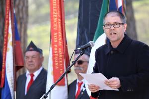 S polaganjem vencev so se v Strunjanu spomnili prvih žrtev fašizma 5